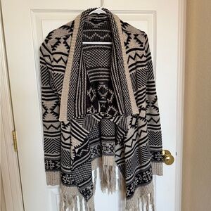 Blu Pepper Black and Cream Geometric Cardigan